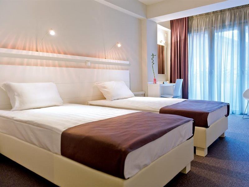 סקופיה Leonardo Hotel מראה חיצוני תמונה