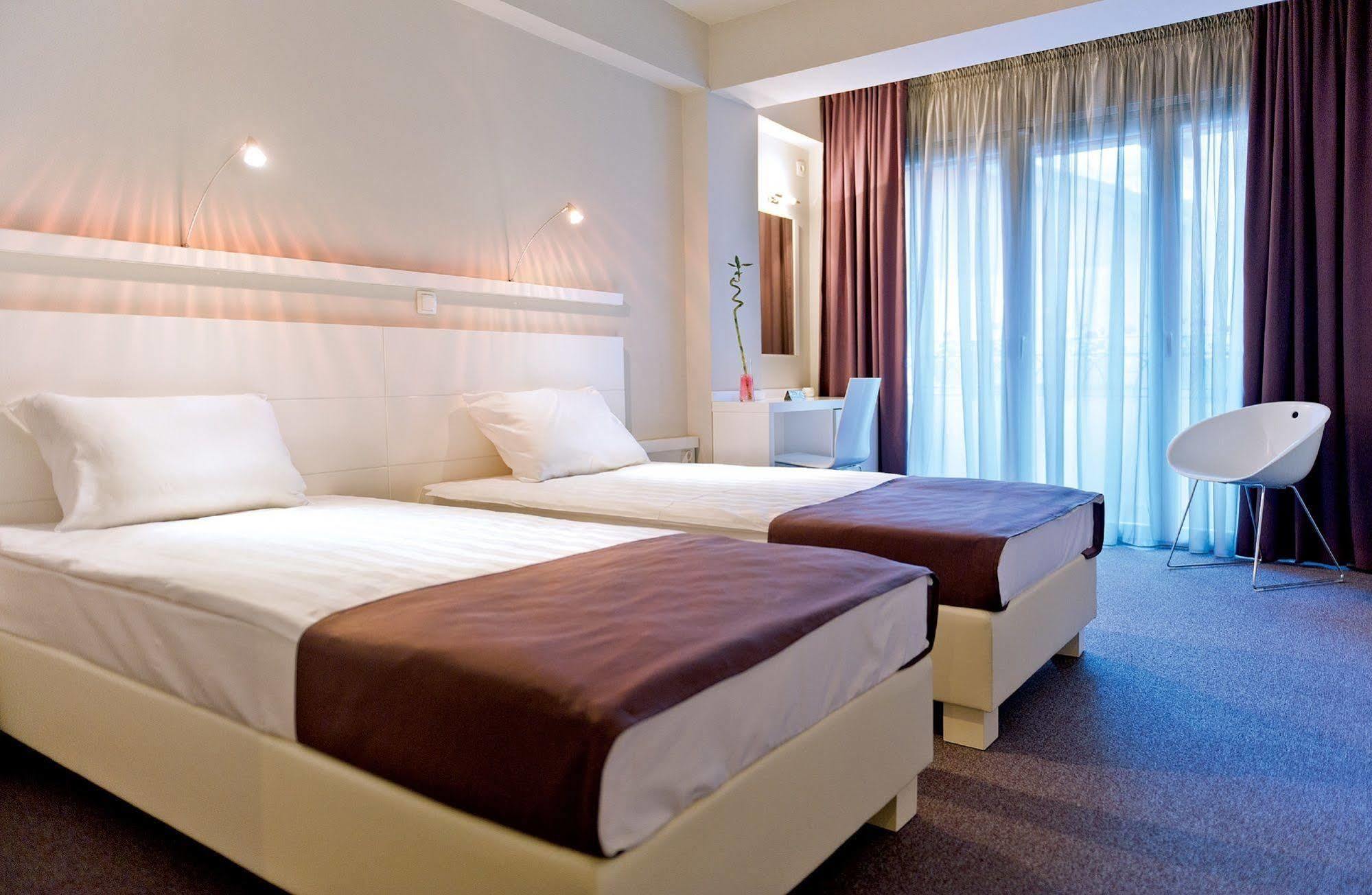 סקופיה Leonardo Hotel מראה חיצוני תמונה