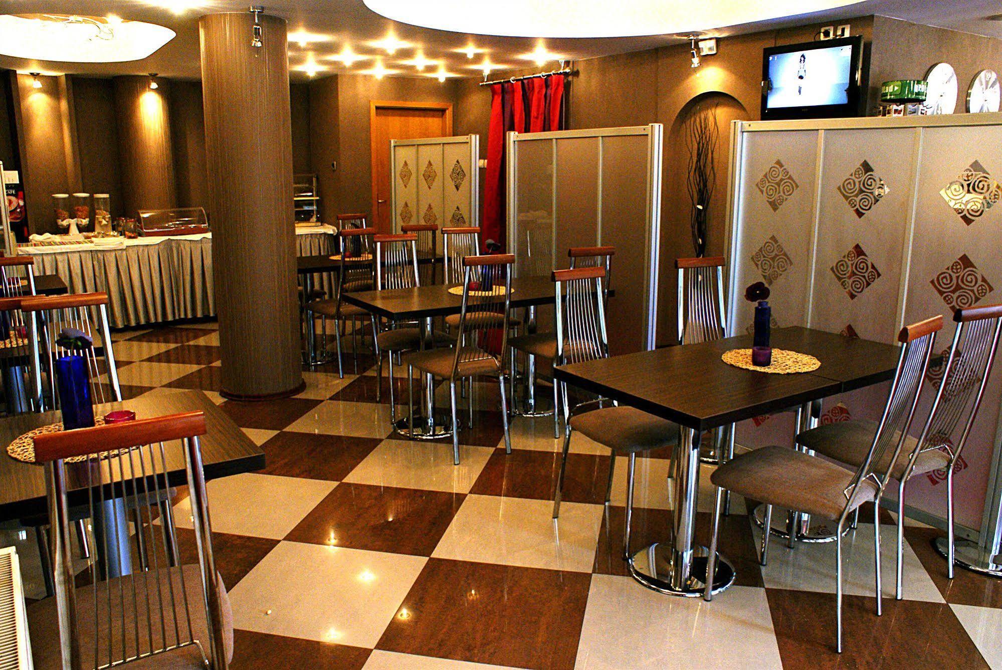 סקופיה Leonardo Hotel מראה חיצוני תמונה