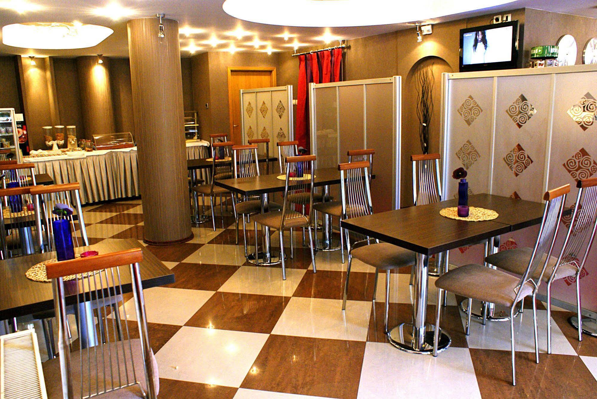 סקופיה Leonardo Hotel מראה חיצוני תמונה