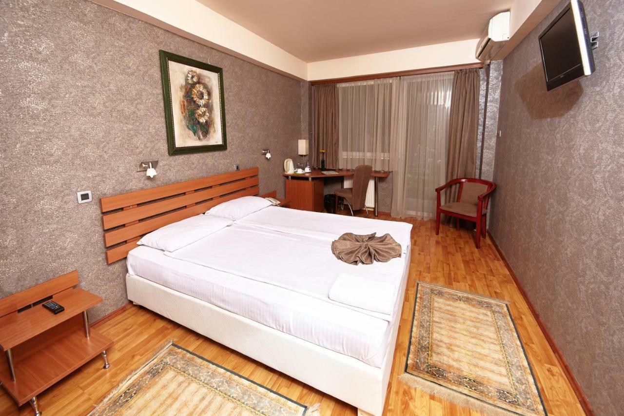 סקופיה Leonardo Hotel מראה חיצוני תמונה