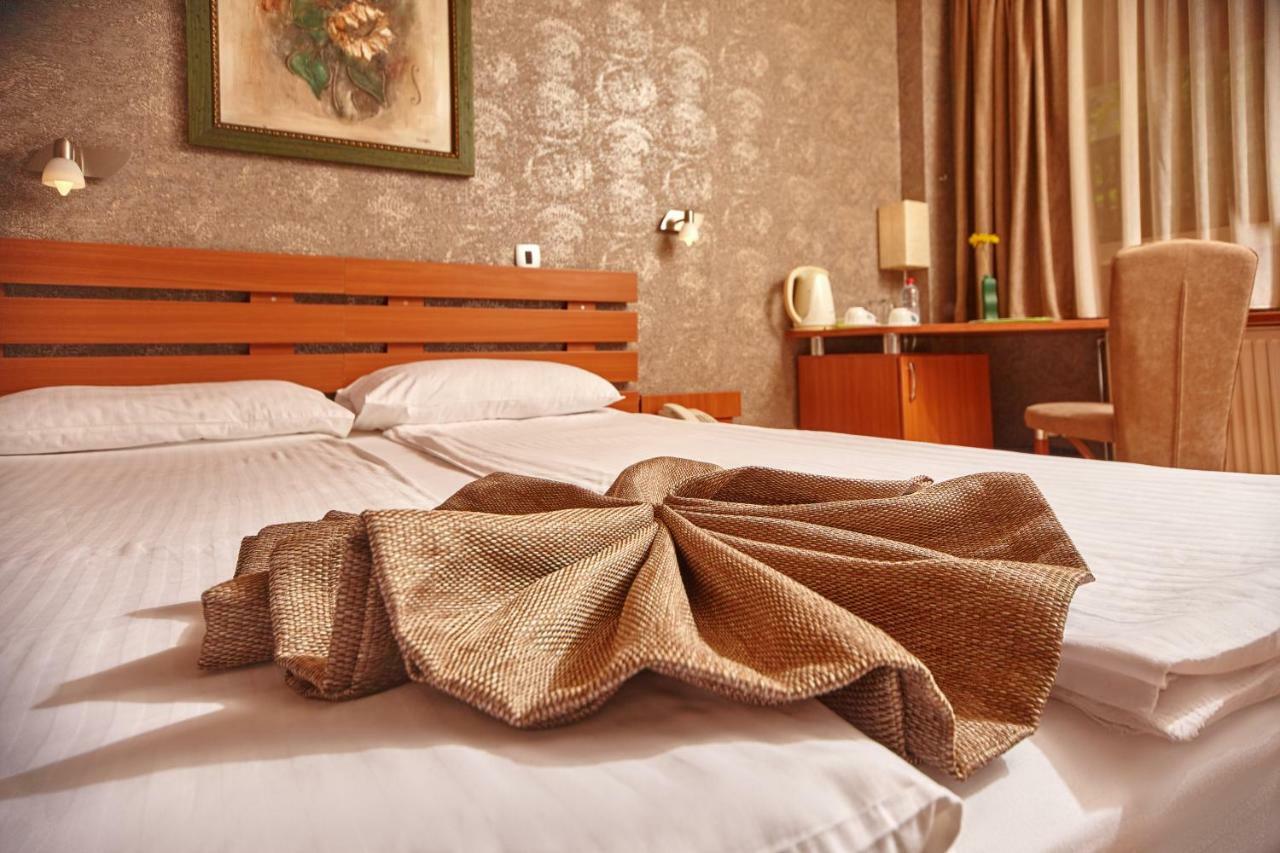 סקופיה Leonardo Hotel מראה חיצוני תמונה