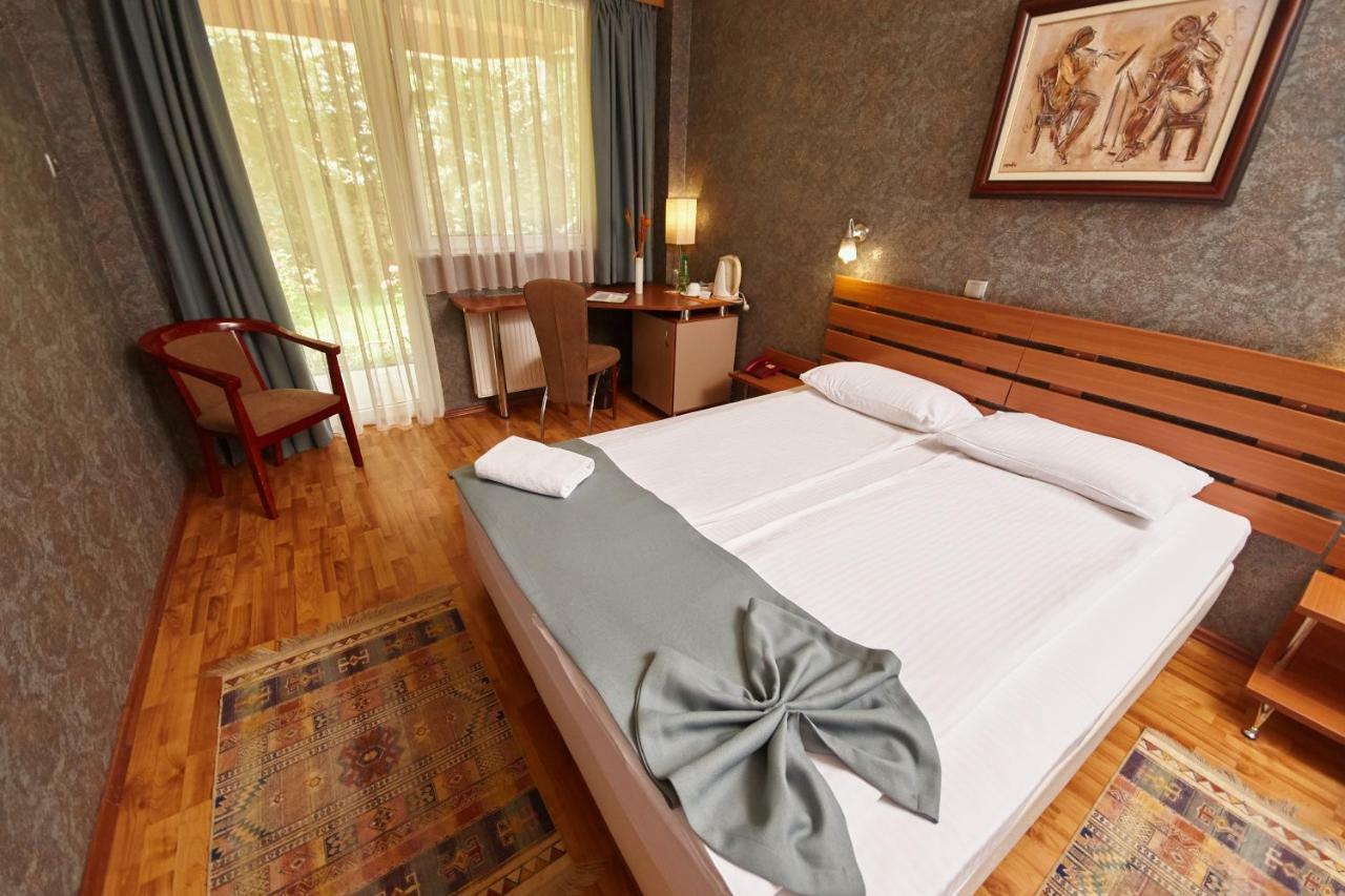 סקופיה Leonardo Hotel מראה חיצוני תמונה